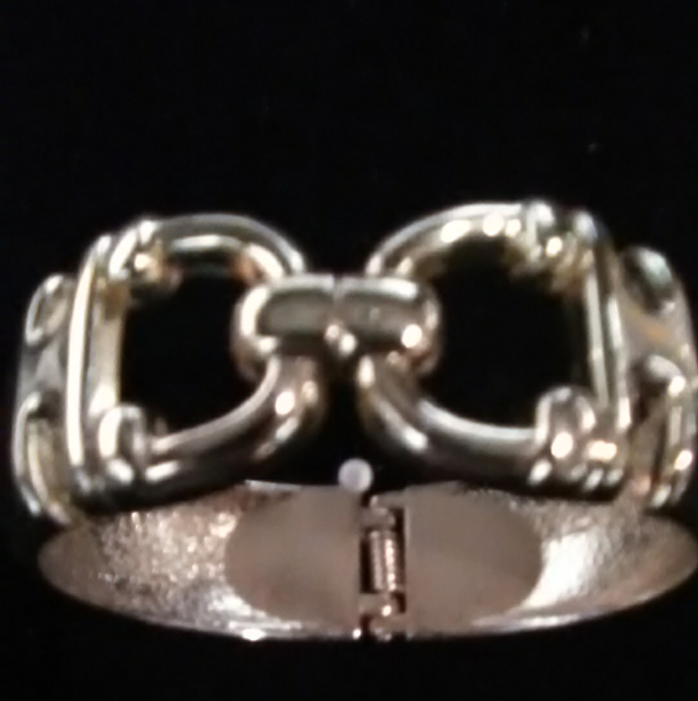 Buckle bracelet - Picture 5 of 5